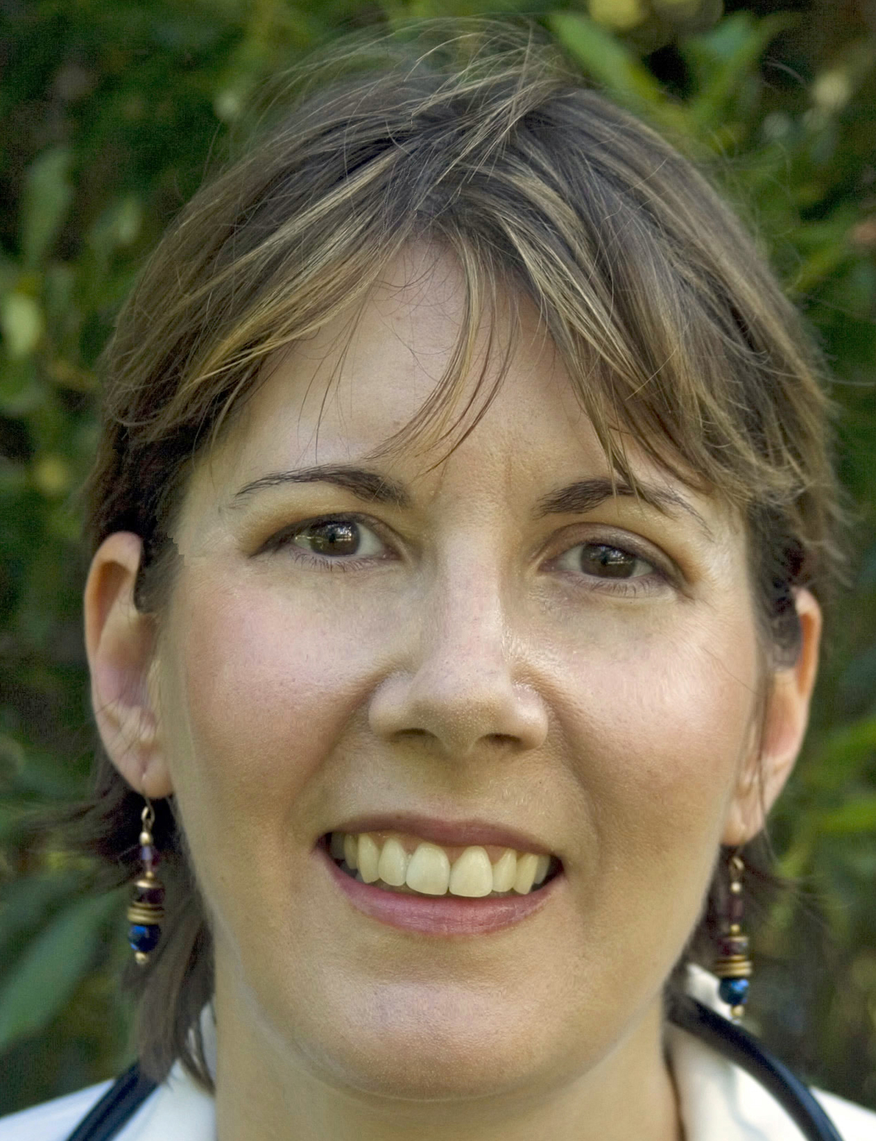 Cj Lyons